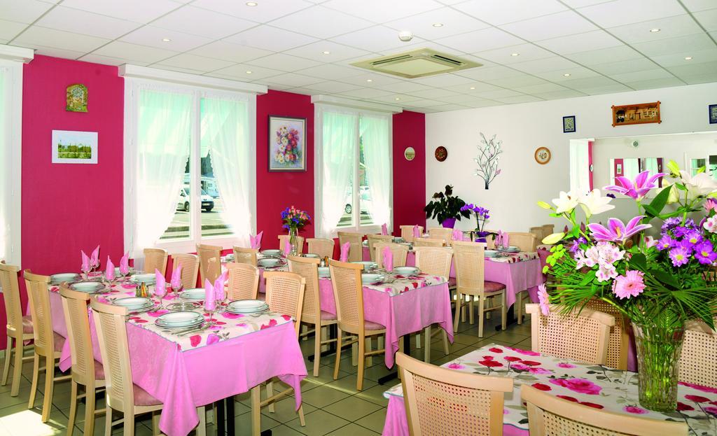 לורדה Hotel Saint Contard מראה חיצוני תמונה